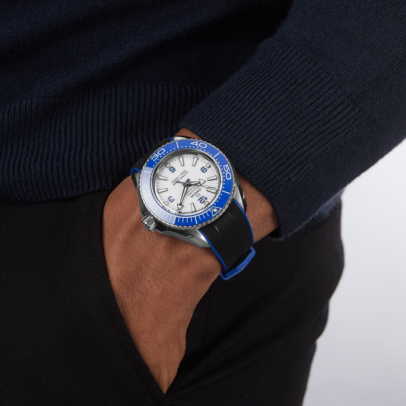 0me*ga Seamaster Planet Ocean 6000M