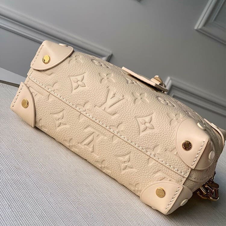 L0vis Vvtt0n Petite Malle Souple Handbag M45394