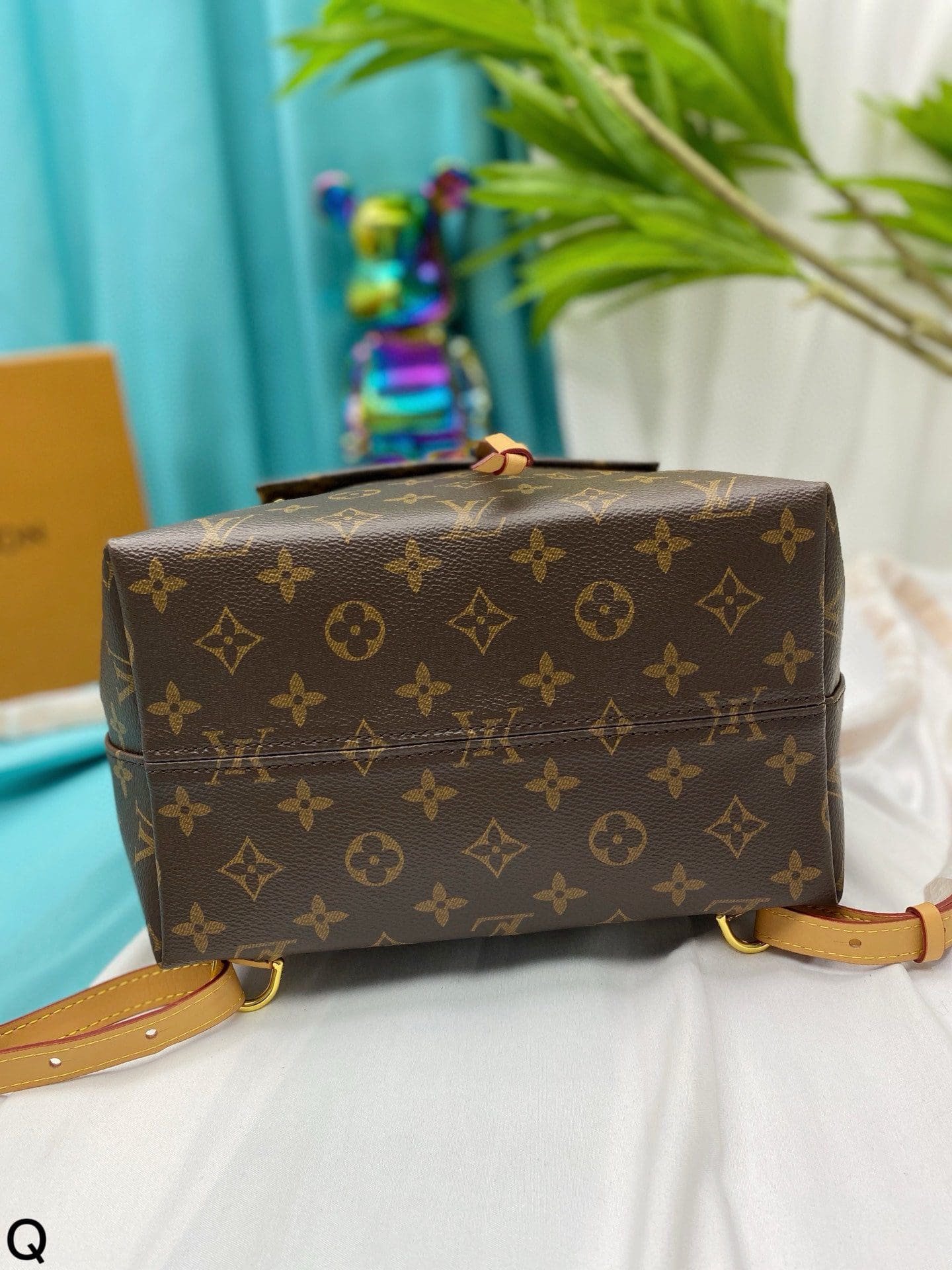 L0vis Vvtt0n Montsouris Backpack Monogram Canvas