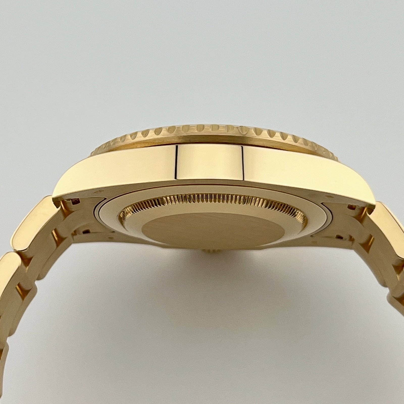R01ex GMT-Master II 116718LN Yellow Gold Green Dial Black Bezel (2006)