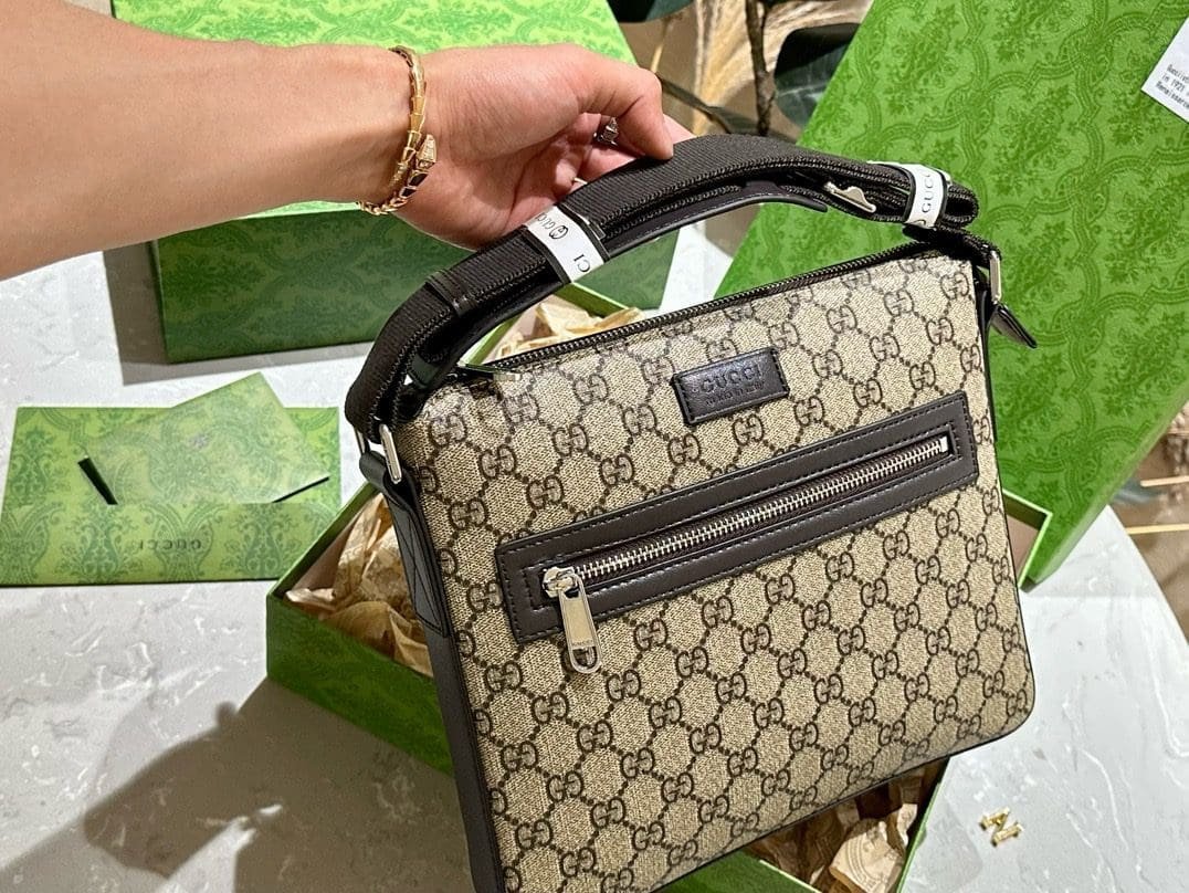 Gvc*1 men’s shoulder crossbody bag
