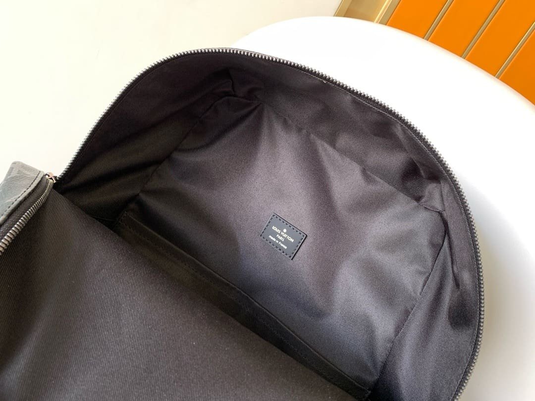 L0vis Vvtt0n M43186 Discovery Backpack