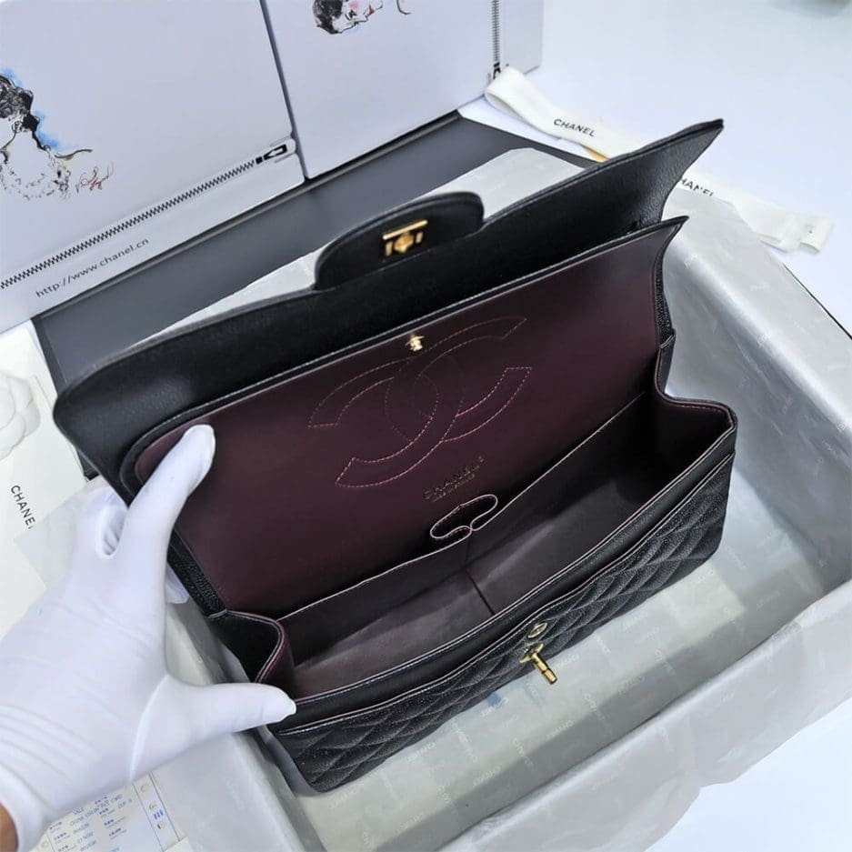 Ch**el LARGE CLASSIC HANDBAG  Grained Calfskin & Gold Metal
