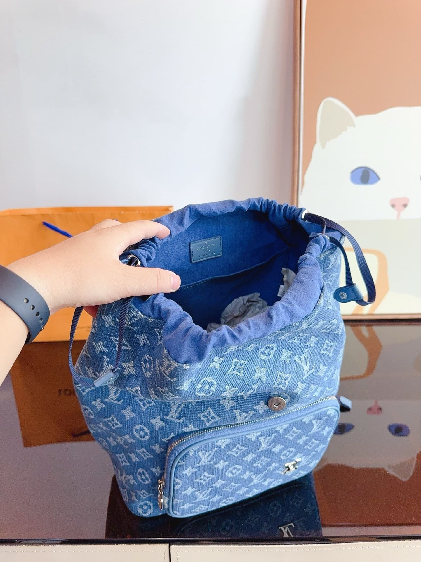 L0vis Vvtt0n Backpack