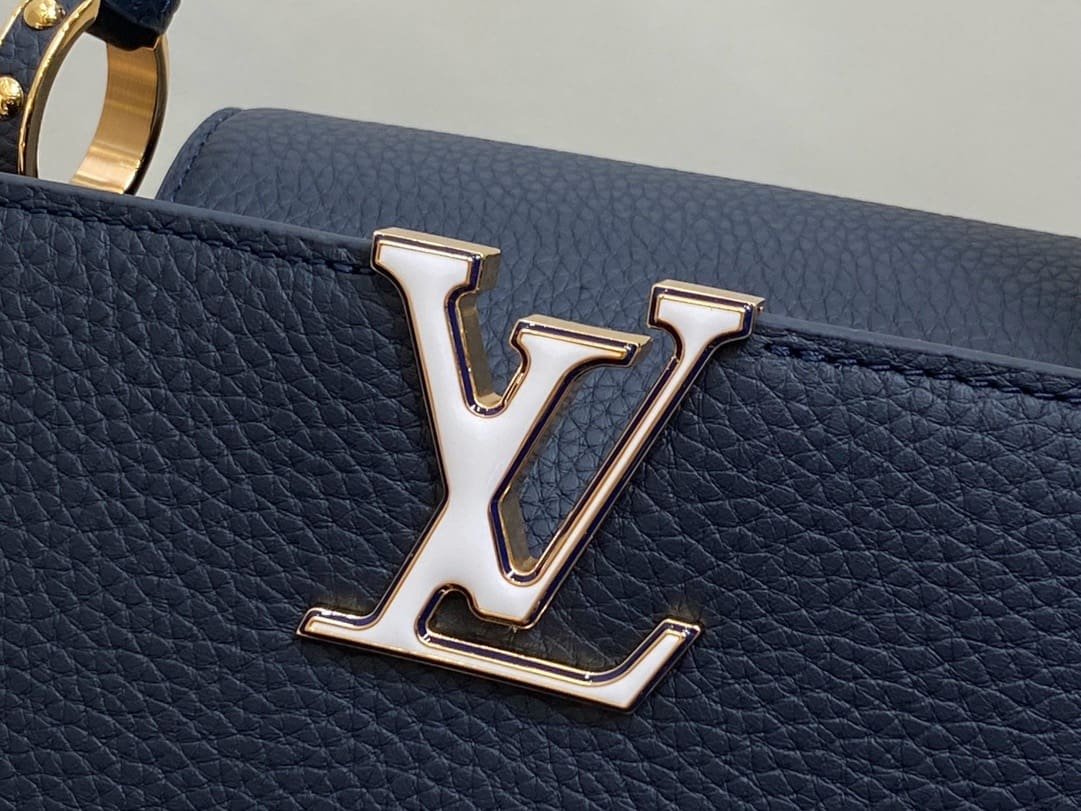 L0vis Vvtt0n M25211 CAPUCINES BB BAG