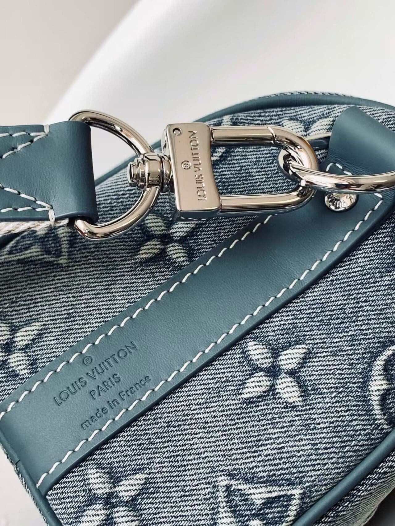 L0vis Vvtt0n M22762 Keepall Bandoulière 25