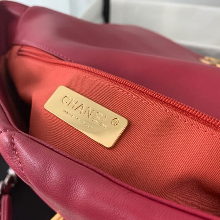 Ch**el 19 Large Handbag AS1161