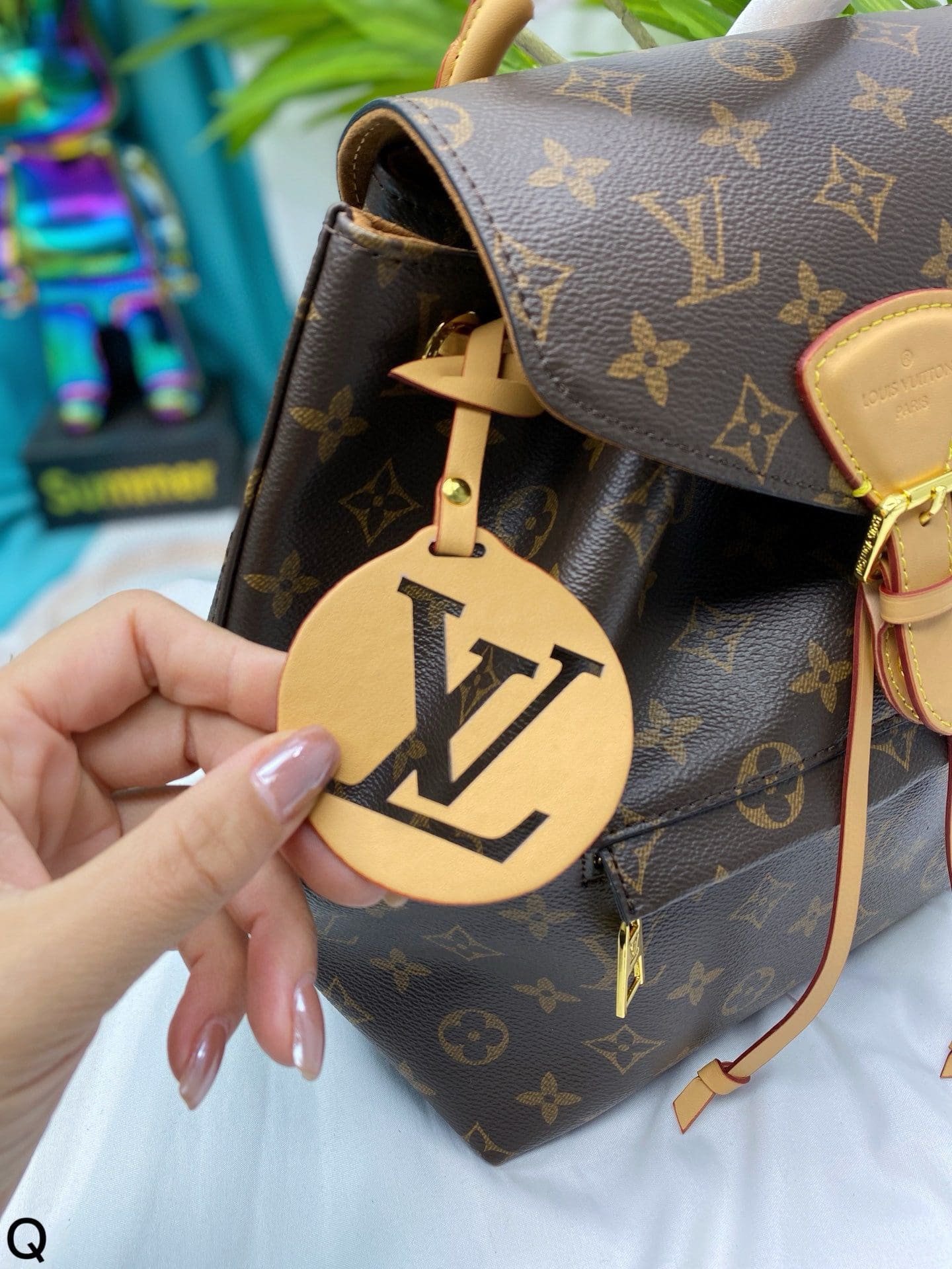 L0vis Vvtt0n Montsouris Backpack Monogram Canvas