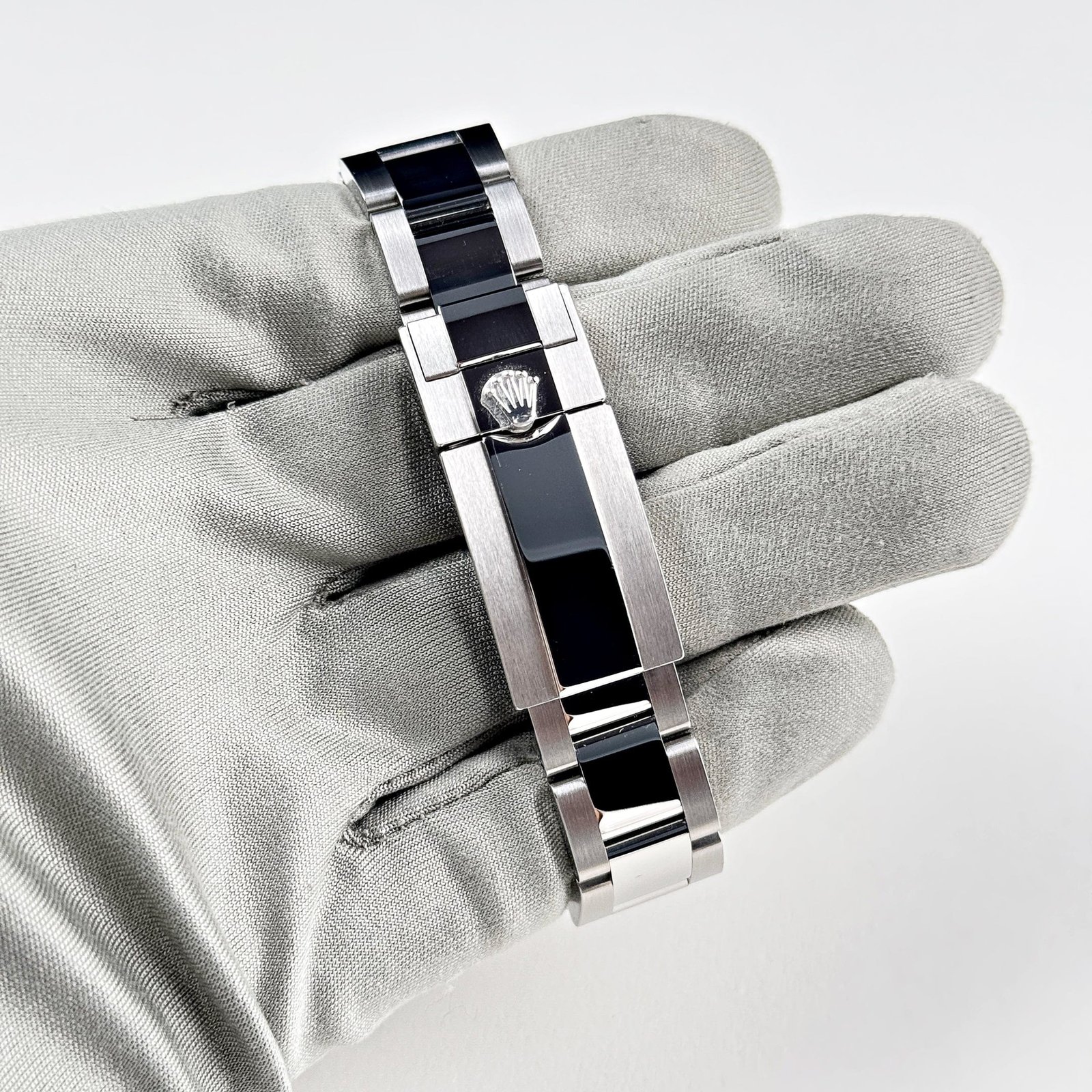 R01ex Yacht-Master 37 268622 Stainless Steel/Platinum Rhodium Dial (2024)