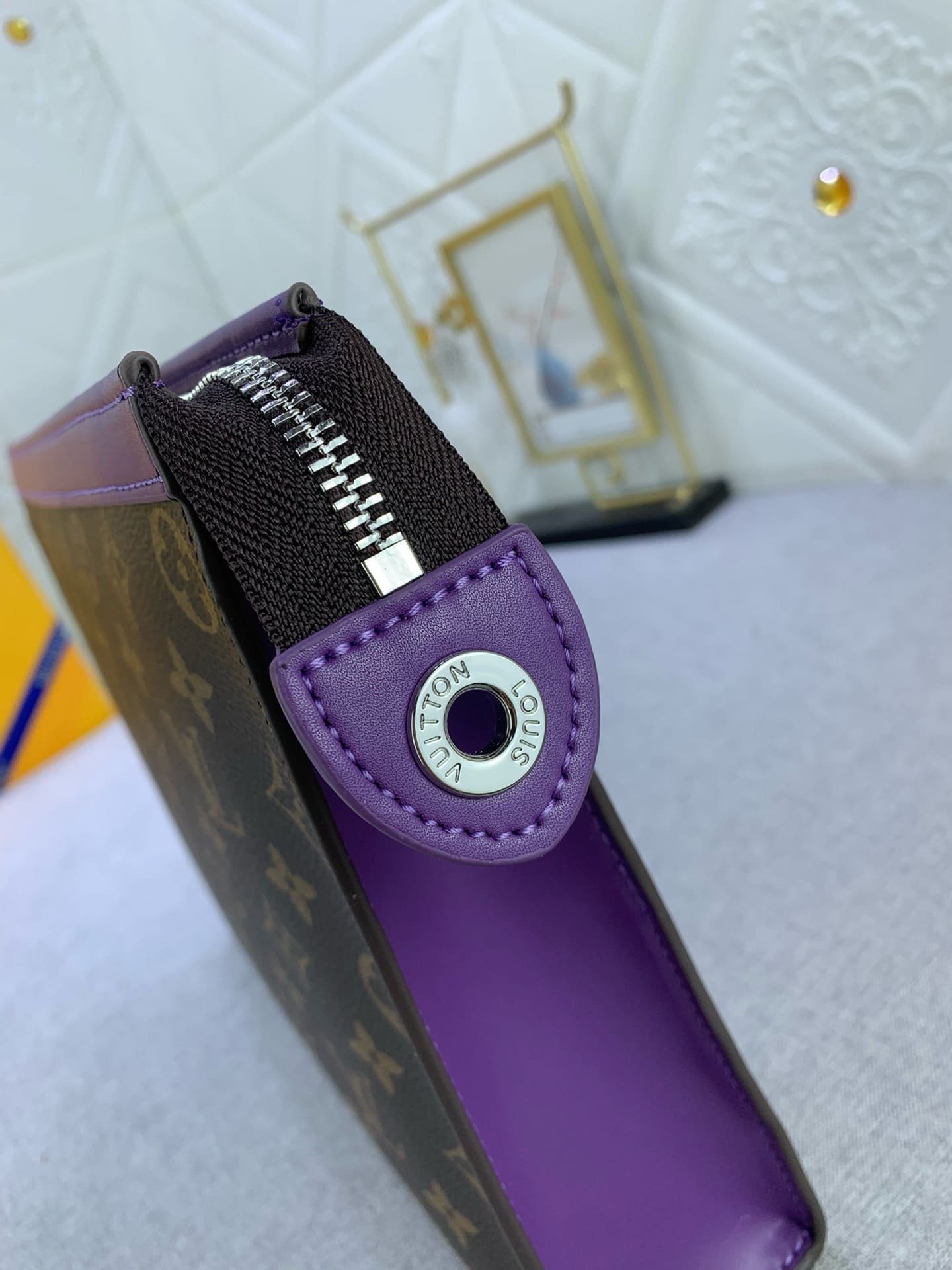 L0vis Vvtt0n Pochette Voyage MM M82859