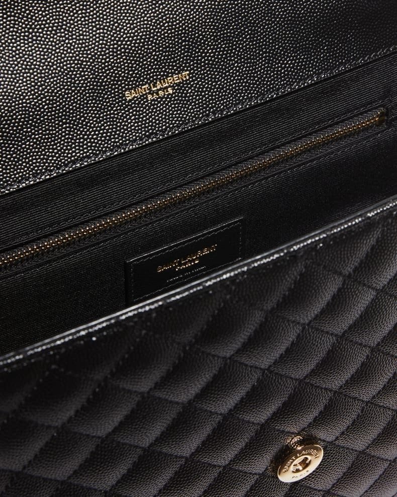 Sa1nt Lau*nt Envelope Triquilt Large Y51 Shoulder Bag in Grained Leather