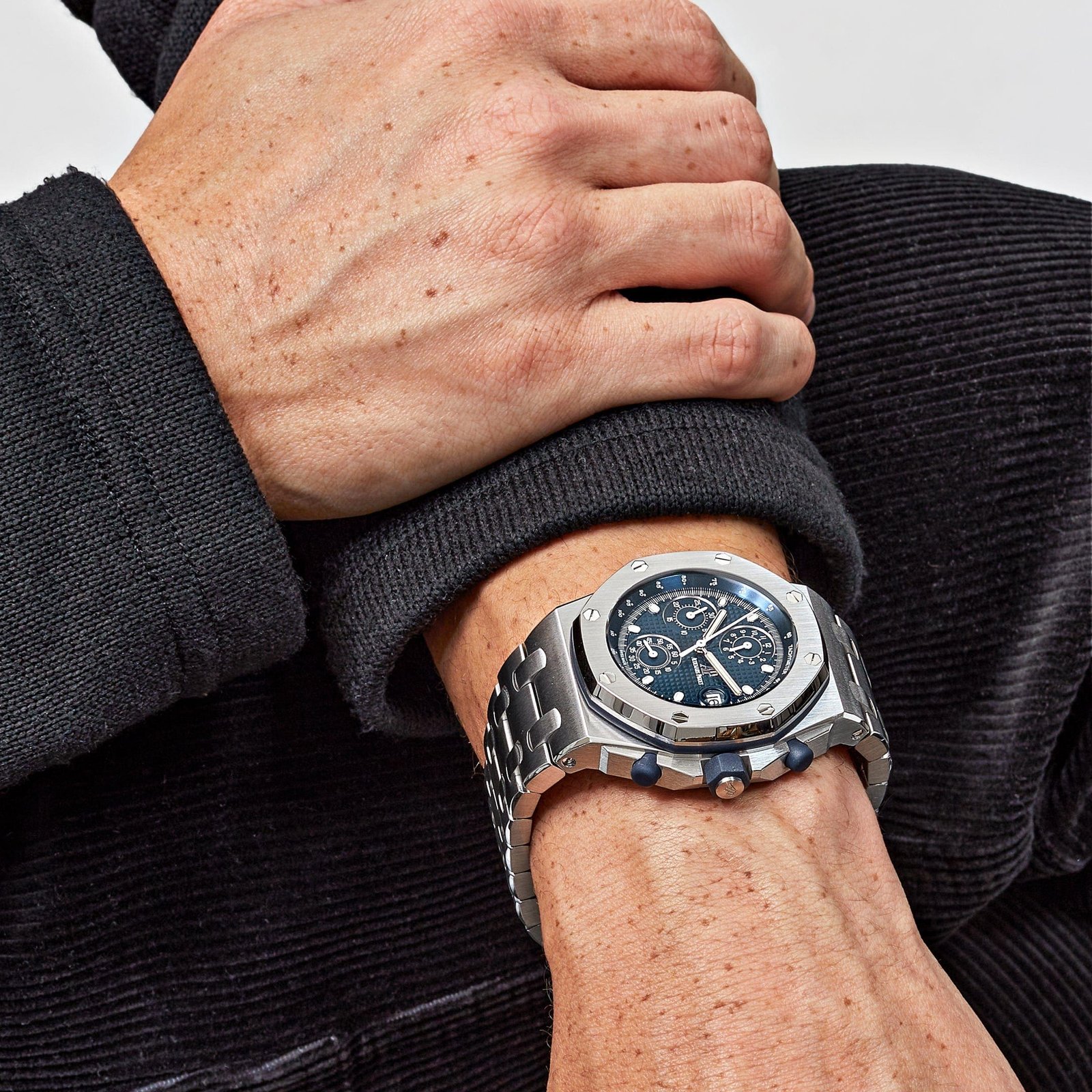 Audemars P1g*et Royal Oak Offshore 26238ST.OO.2000ST.01 Chronograph Stainless Steel Blue Dial