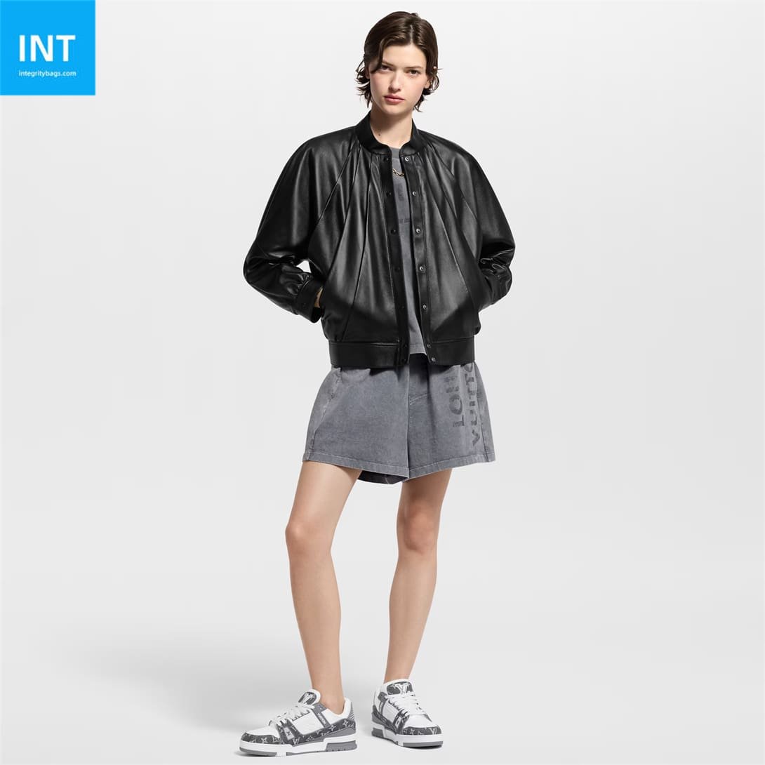 L0vis Vvtt0n 1AHOUD LV Trainer Sneaker