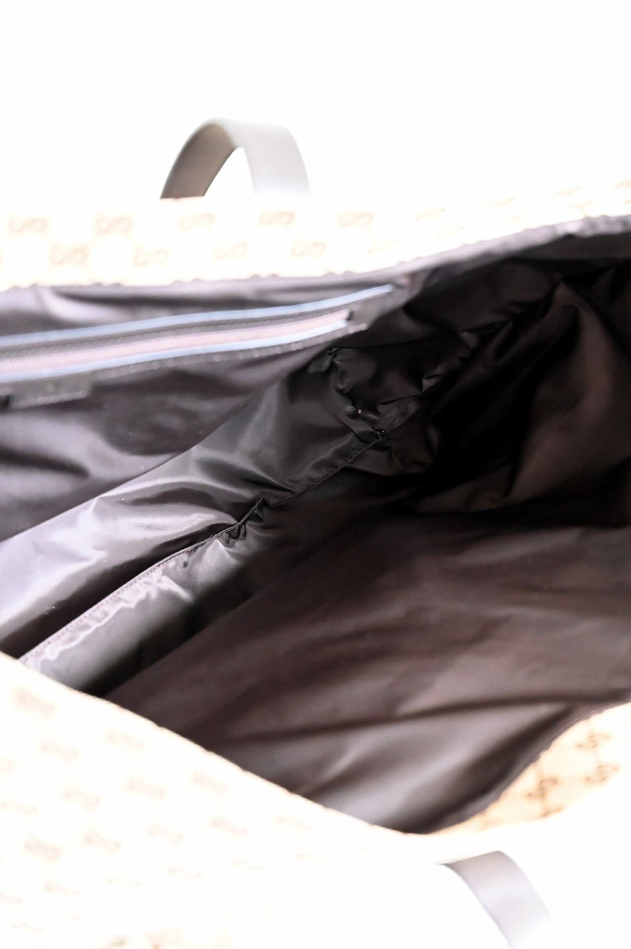 Gvc*1 LARGE GG TOTE BAG