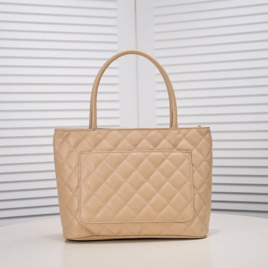 Ch**el Medallion tote bag