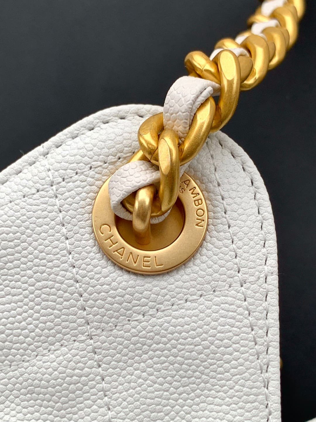 Ch**el 25 Medium Handbag