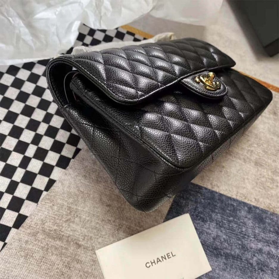 Ch**el Classic Flap Handbag GRAINED CALFSKIN & GOLD METAL
