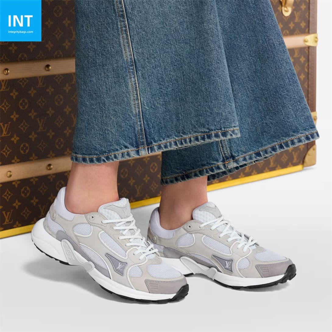 L0vis Vvtt0n 1AICQX LV Olympia Sneaker