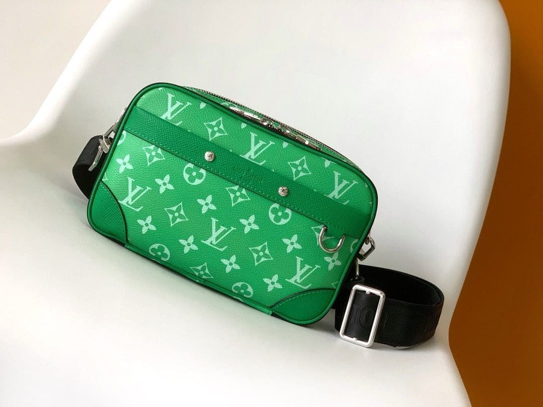 L0vis Vvtt0n M31014 Alpha Messenger