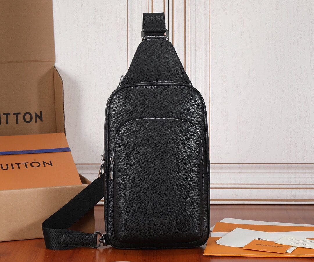 L0vis Vvtt0n M30863 Avenue Slingbag NM