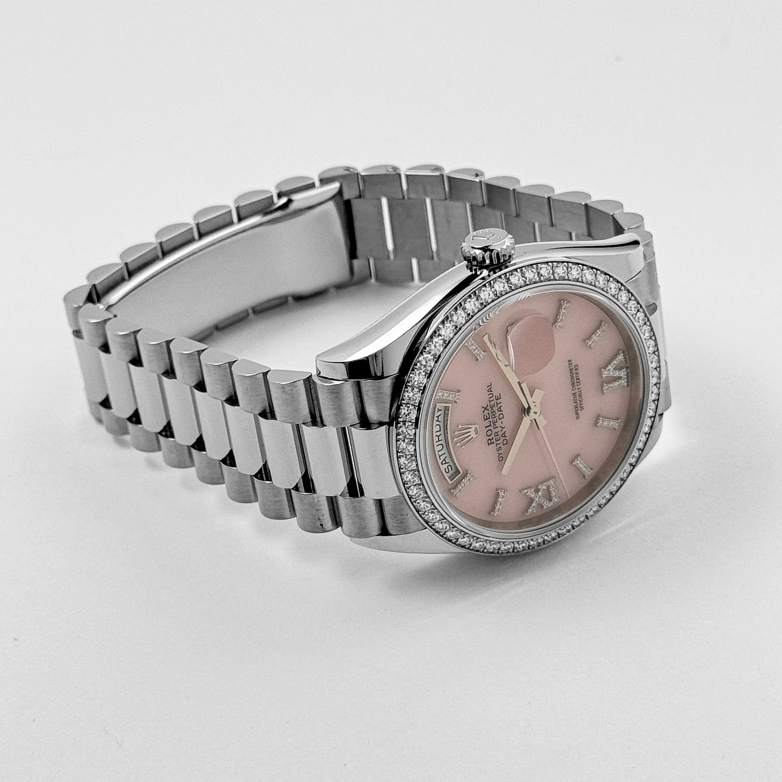 R01ex Day-Date 36 128349RBR White Gold D1am0nd Bezel Pink D1am0nd Dial (2020)