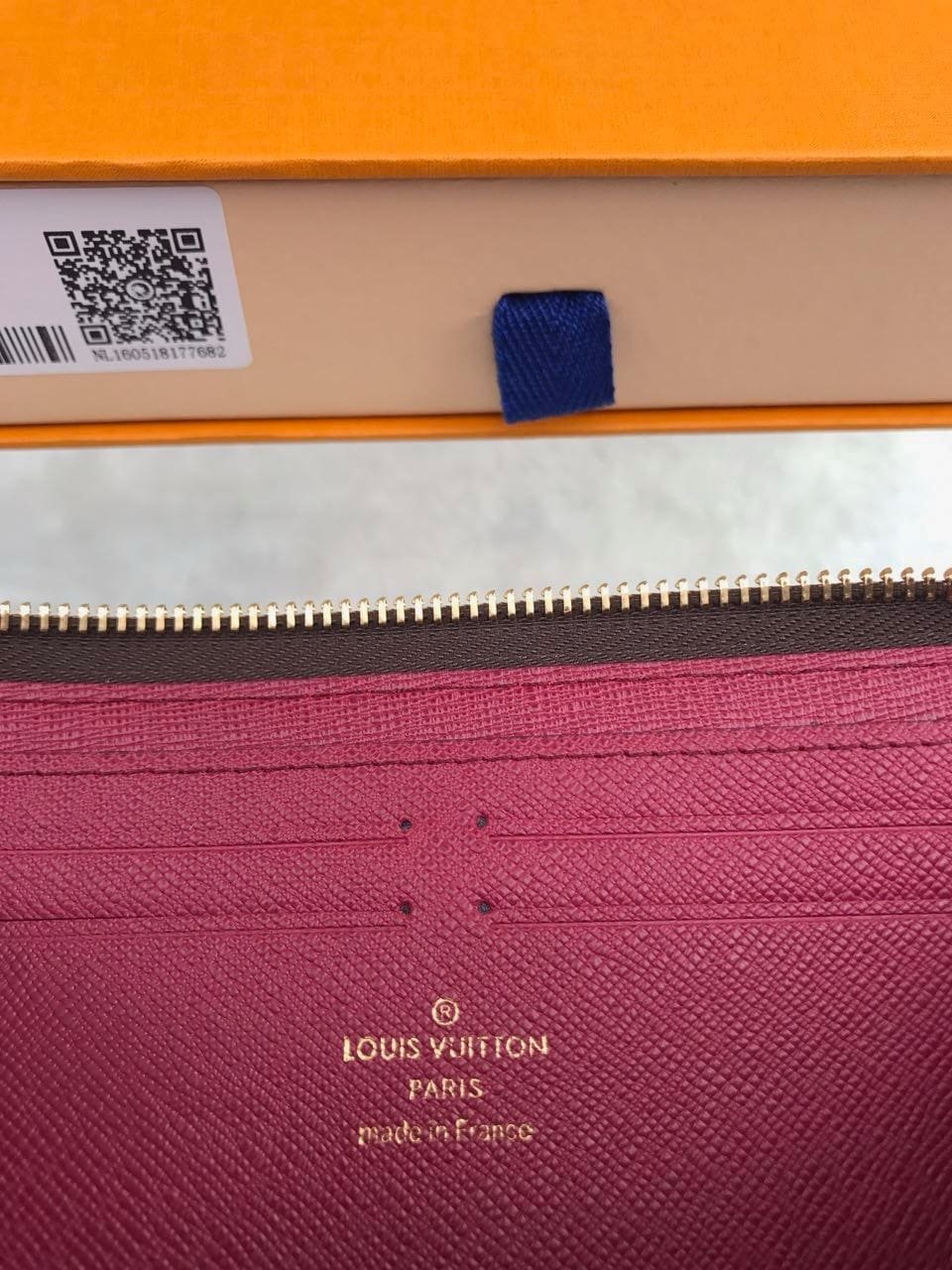 L0vis Vvtt0n Monogram Canvas Clemence Wallet M60742 Fuchsia