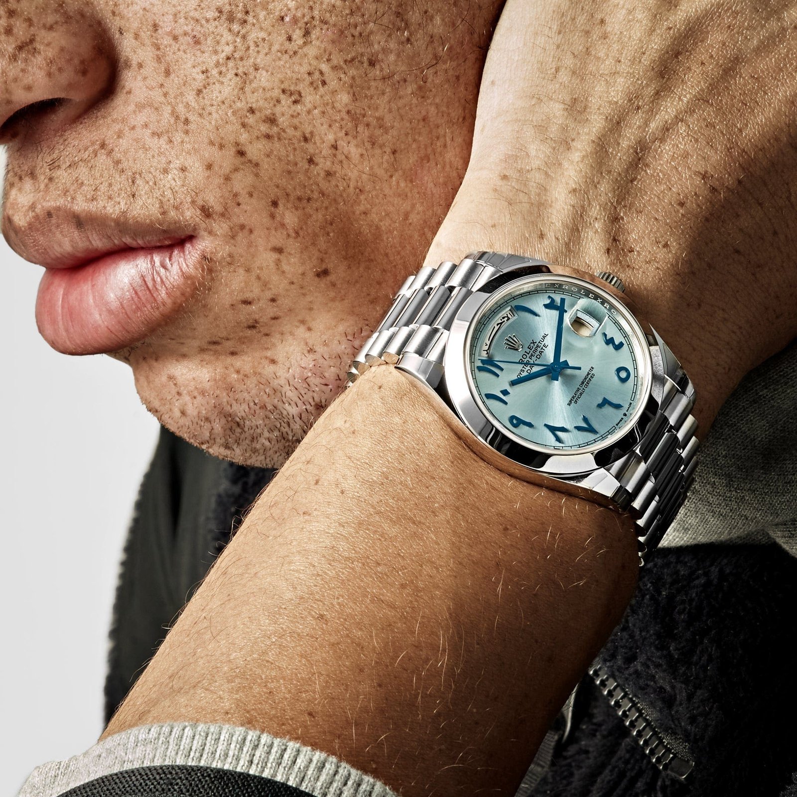 R01ex Day-Date 40 228206  Platinum Ice Blue Arabic Dial Smooth Dial