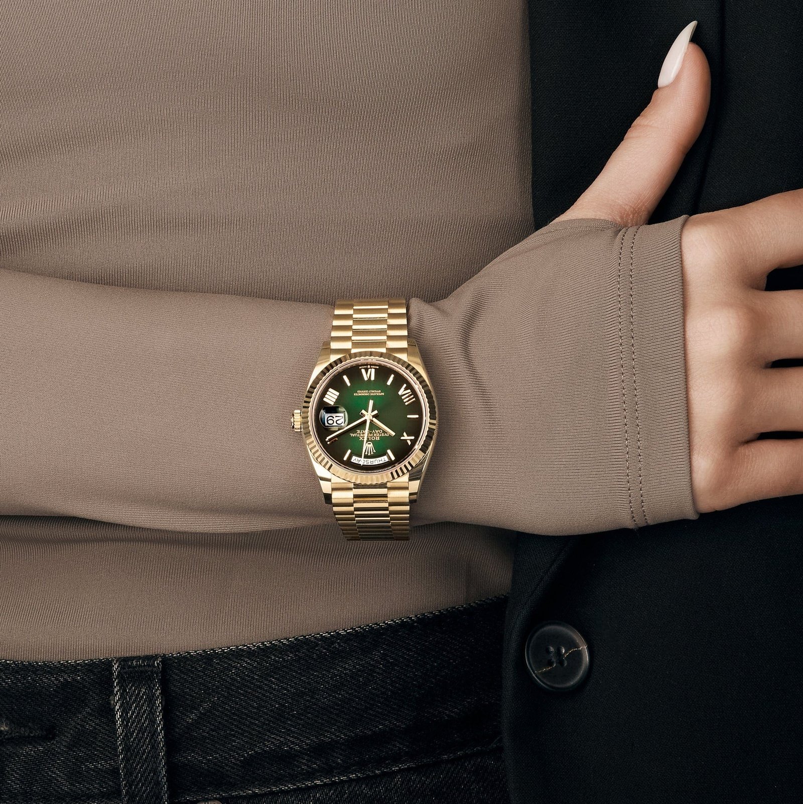 R01ex Day-Date 36 128238 Yellow Gold Green Ombre Roman Numeral Dial (2024)