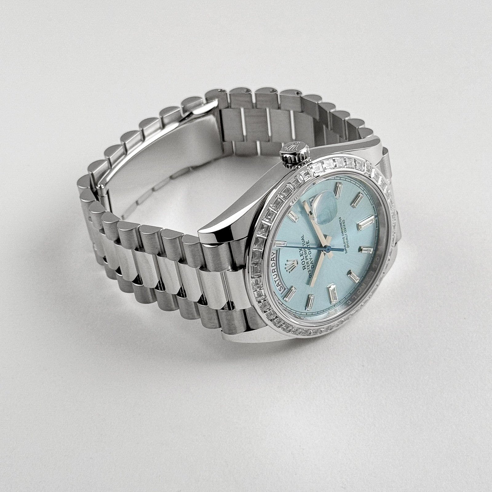 R01ex Day-Date 40 228396TBR Platinum D1am0nd Bezel Ice Blue D1am0nd Dial (2023)