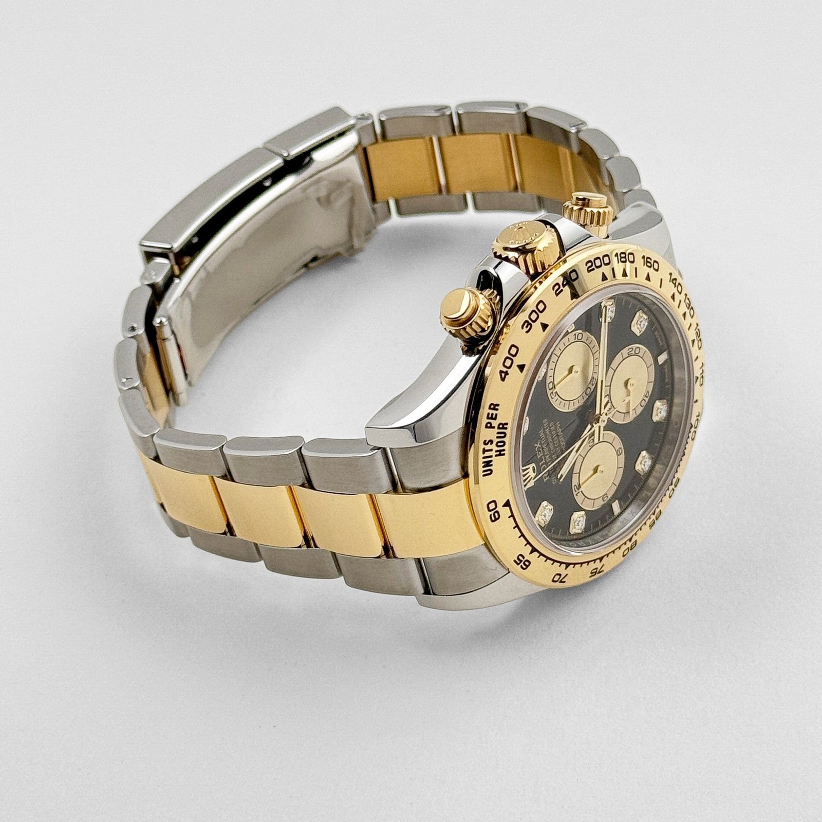 R01ex Daytona 126503 Stainless Steel Yellow Gold Black D1am0nd Dial (2024)