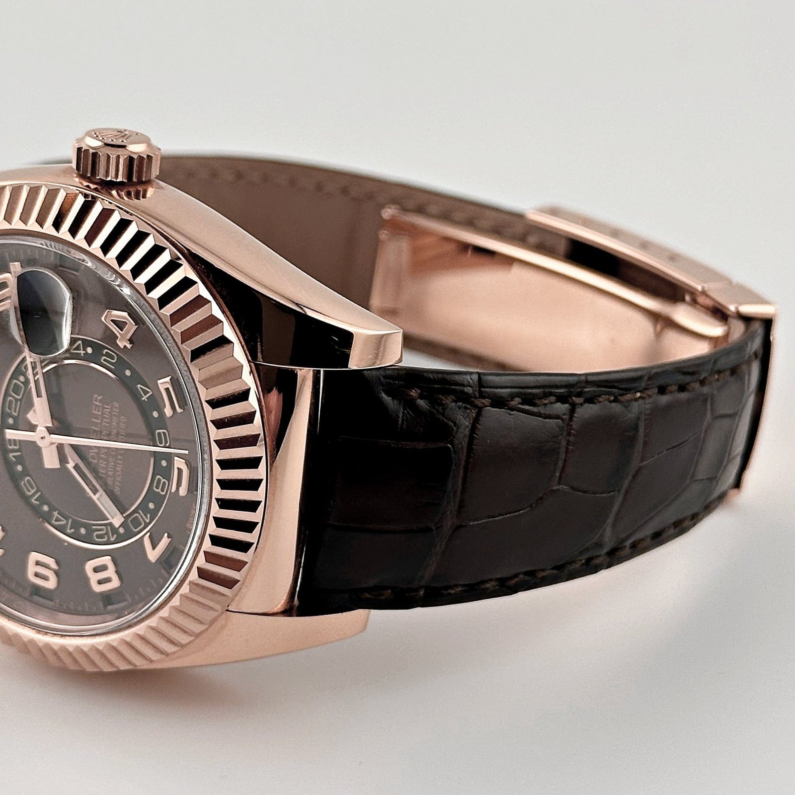 R01ex Sky-Dweller 326135 Rose Gold Chocolate Dial
