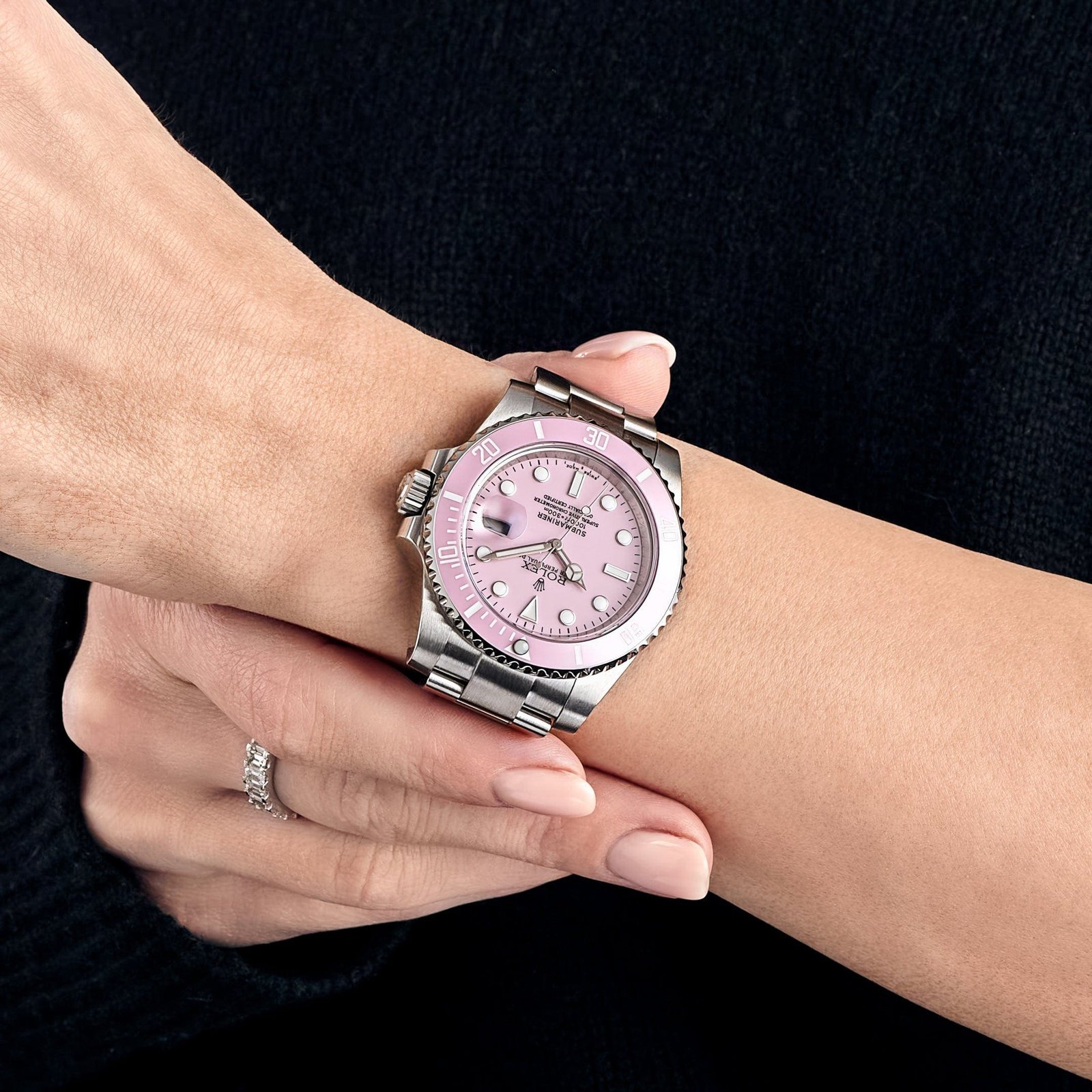 R01ex Submariner Date 116610LN Stainless Steel With Aftermarket Custom Made Pink Dial (2019)