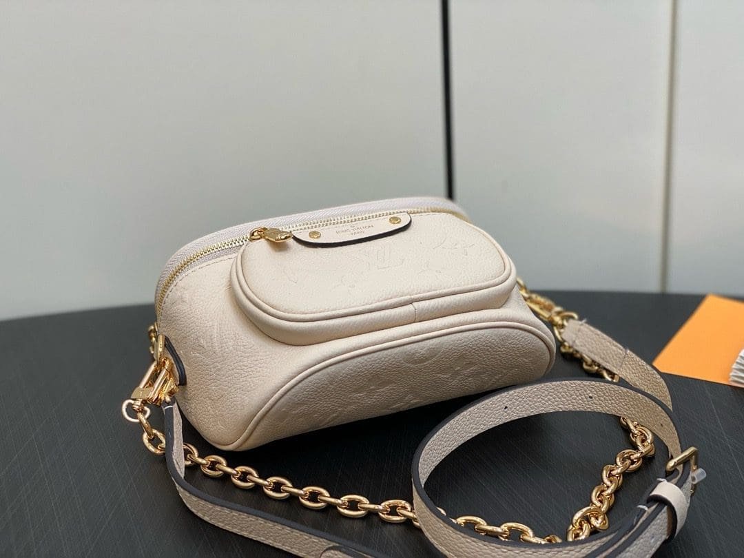 L0vis Vvtt0n M83275 Mini Bumbag