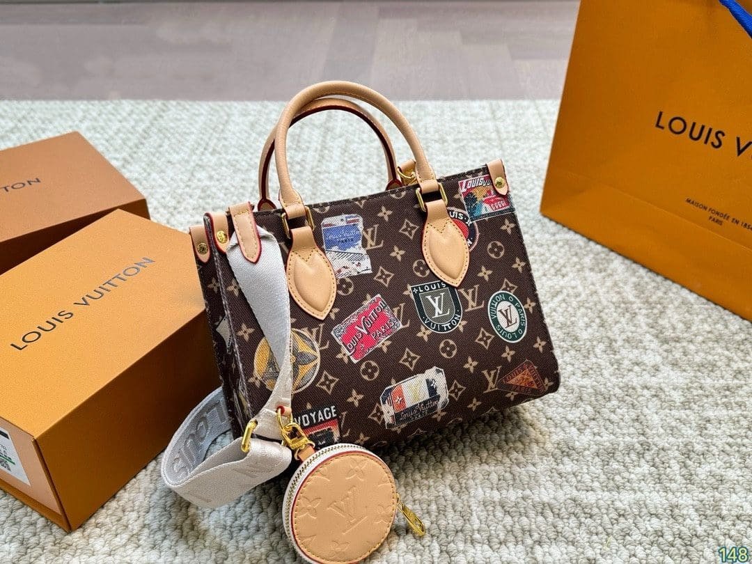L0vis Vvtt0n Jungle Mom bag onthego