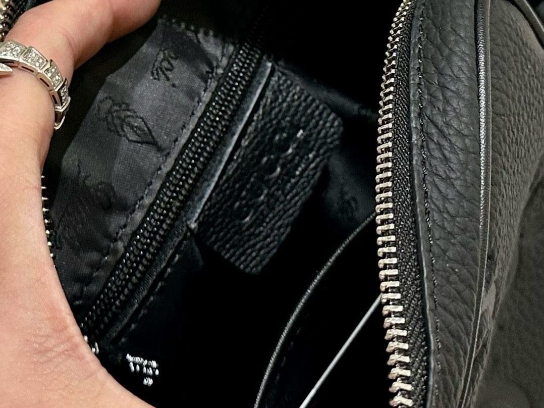 Gvc*1 men’s shoulder crossbody bag