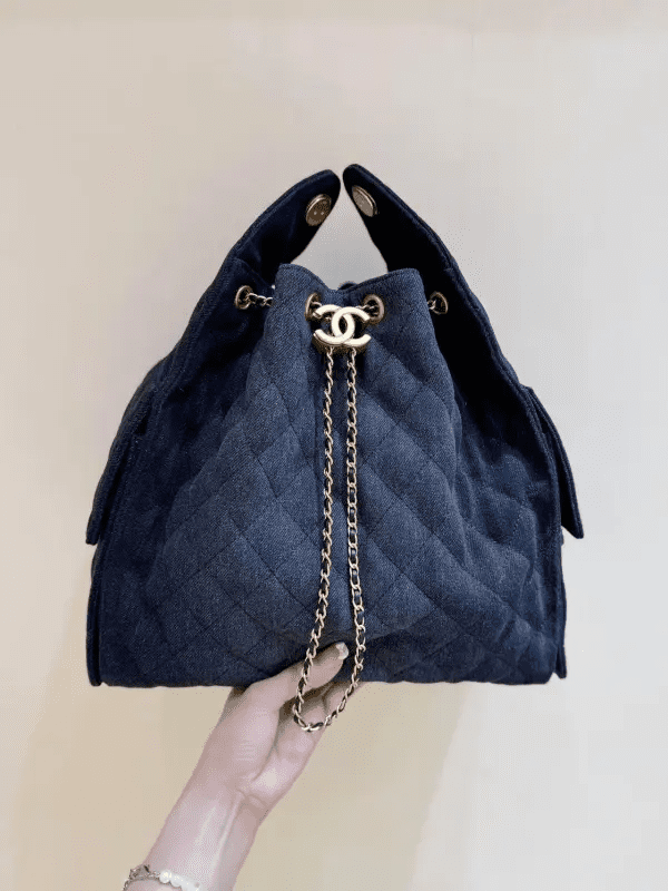 Ch**el 25 Medium Handbag