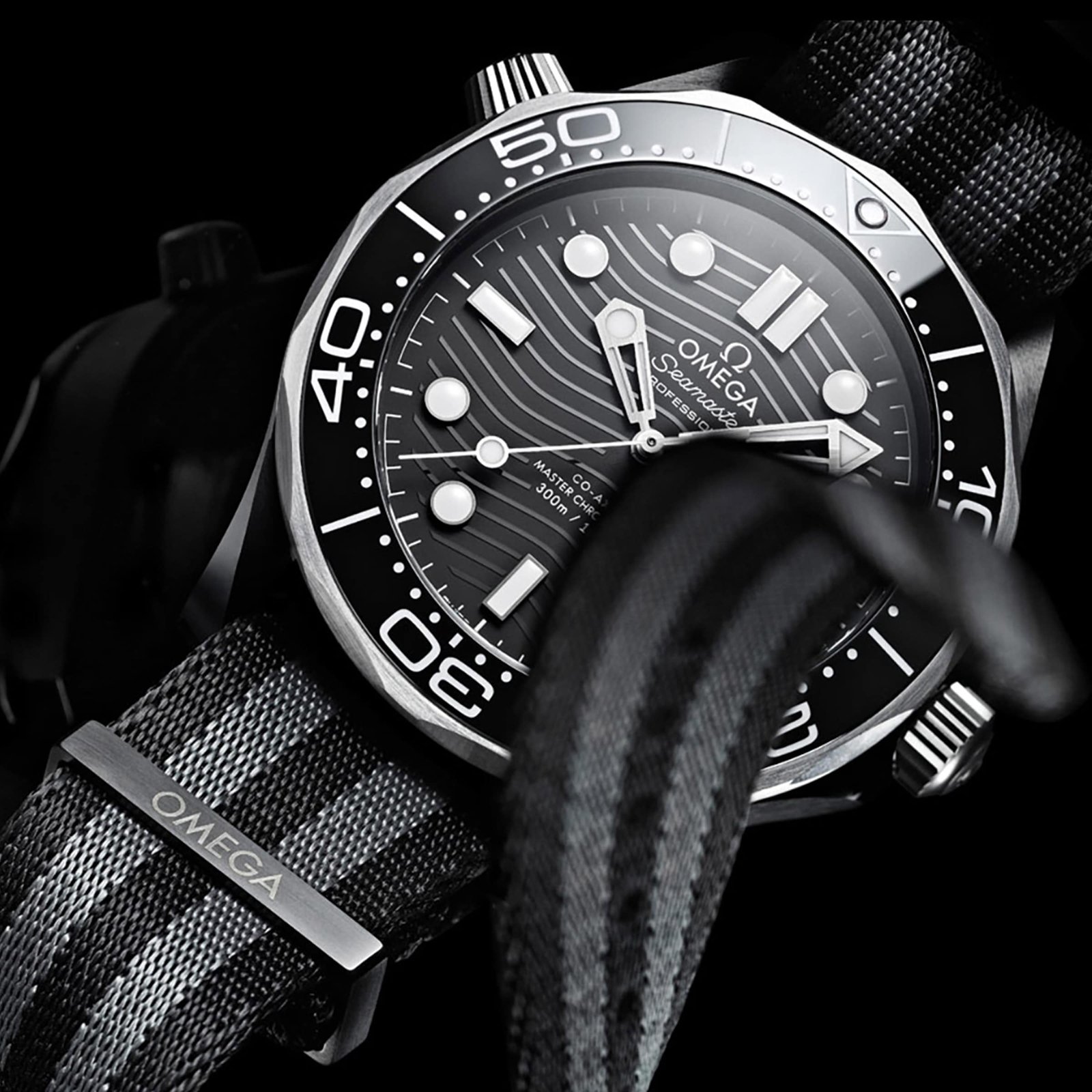 0me*ga Seamaster Diver 300M