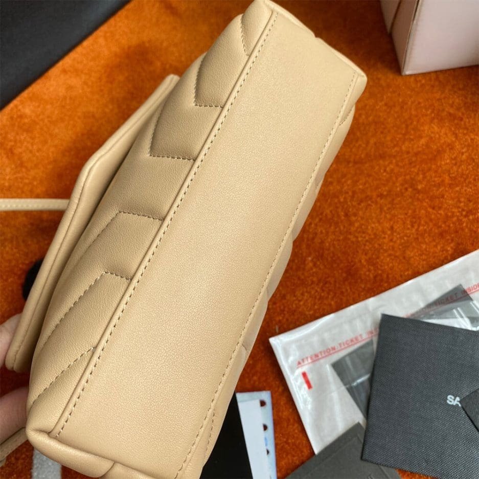 Sa1nt Lau*nt Y51 Toy Loulou Bag