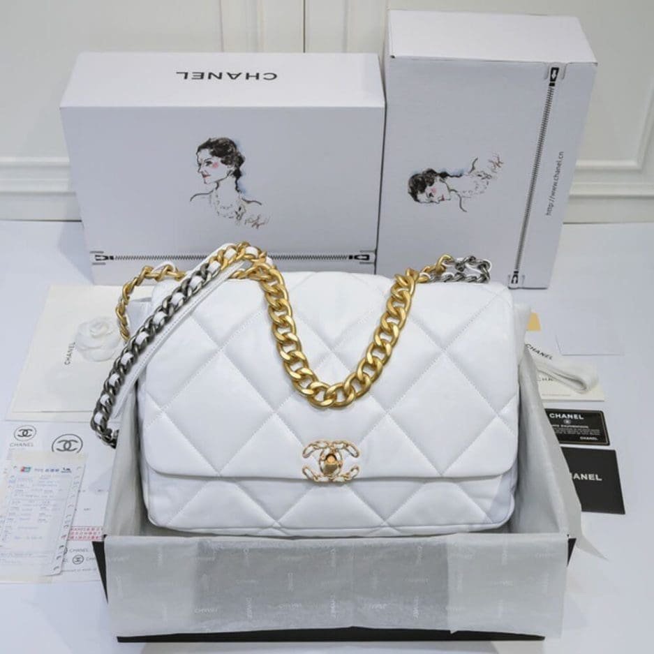 Ch**el 19 MAXI HANDBAG AS1162