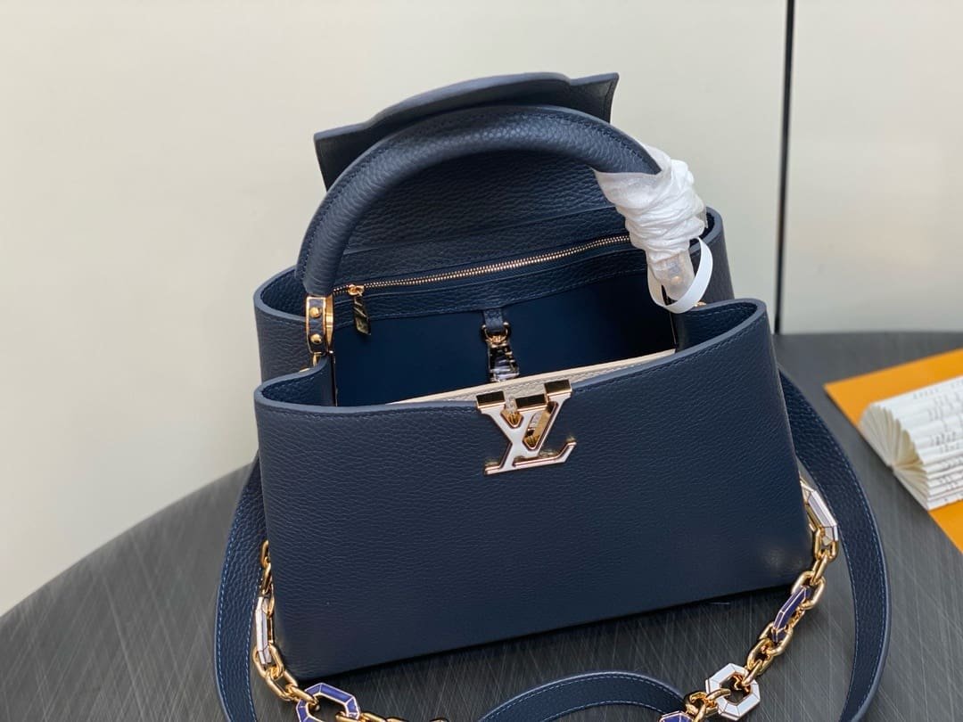 L0vis Vvtt0n M25211 CAPUCINES BB BAG