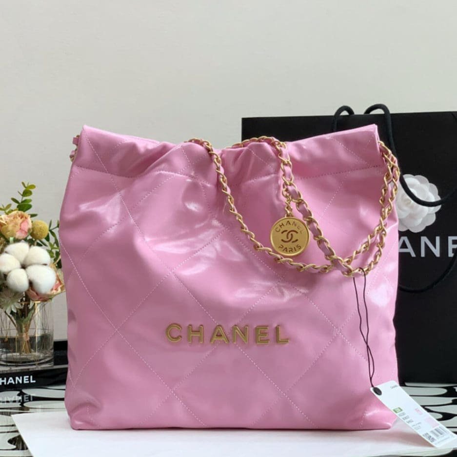 Ch**el 22 SMALL HANDBAG  AS3260